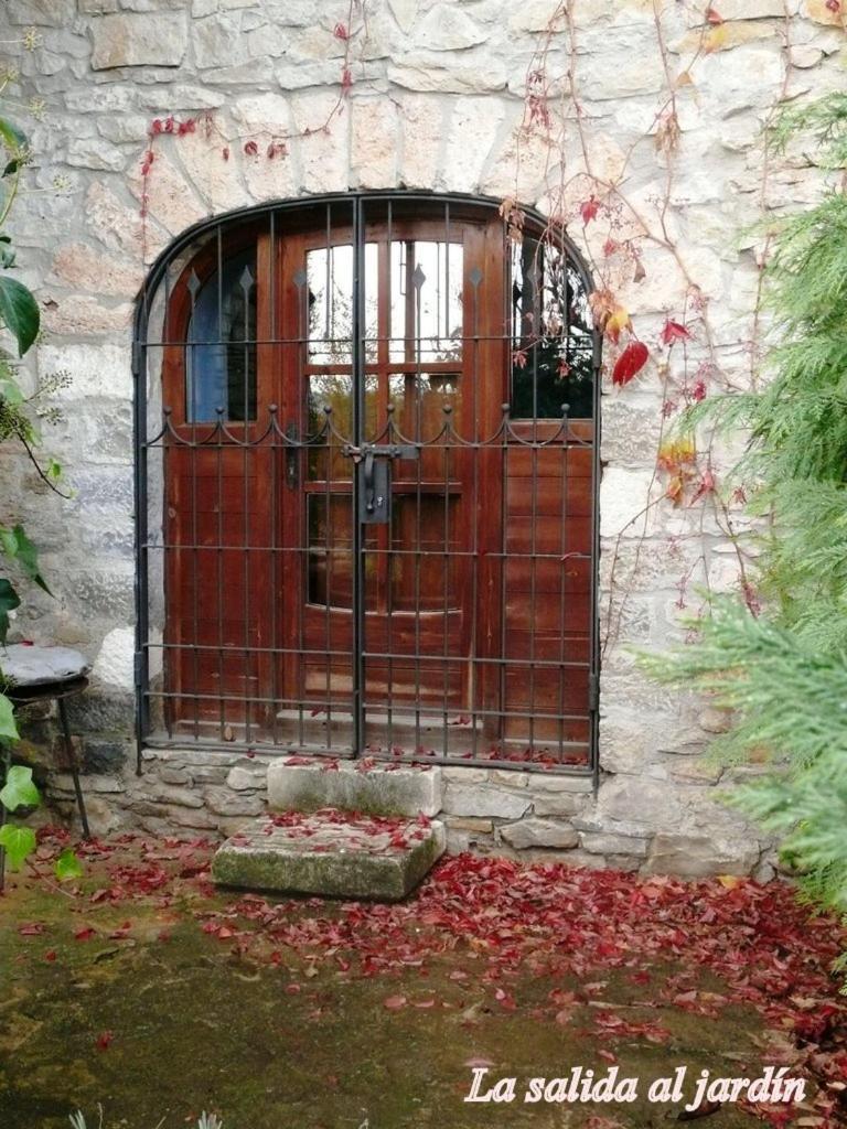 Casa Mur Artesania Lecina Exterior photo